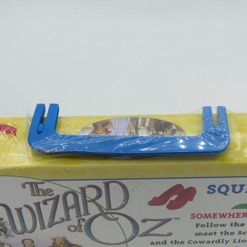 The Wizard of Oz Squeaky Books w/Carry Case 1998, Sealed Excellent Condition - Picture 5 of 10