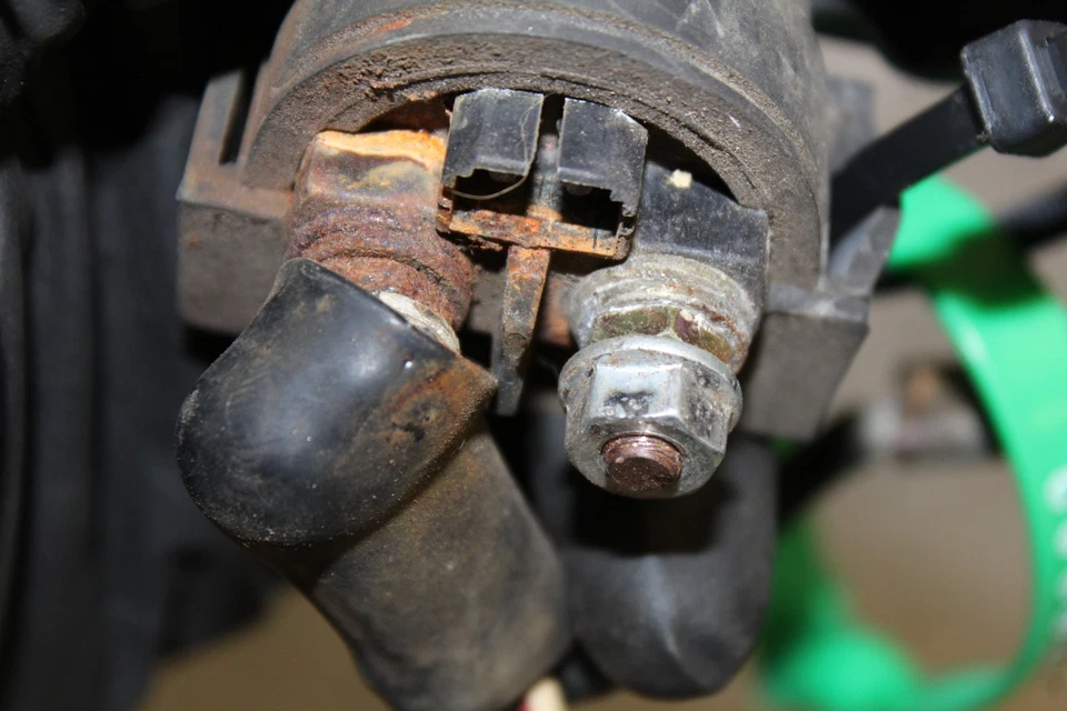 Kawasaki Eliminator 900 ZL900A 1985 relé de arranque motor interruptor Foto 2 de 4