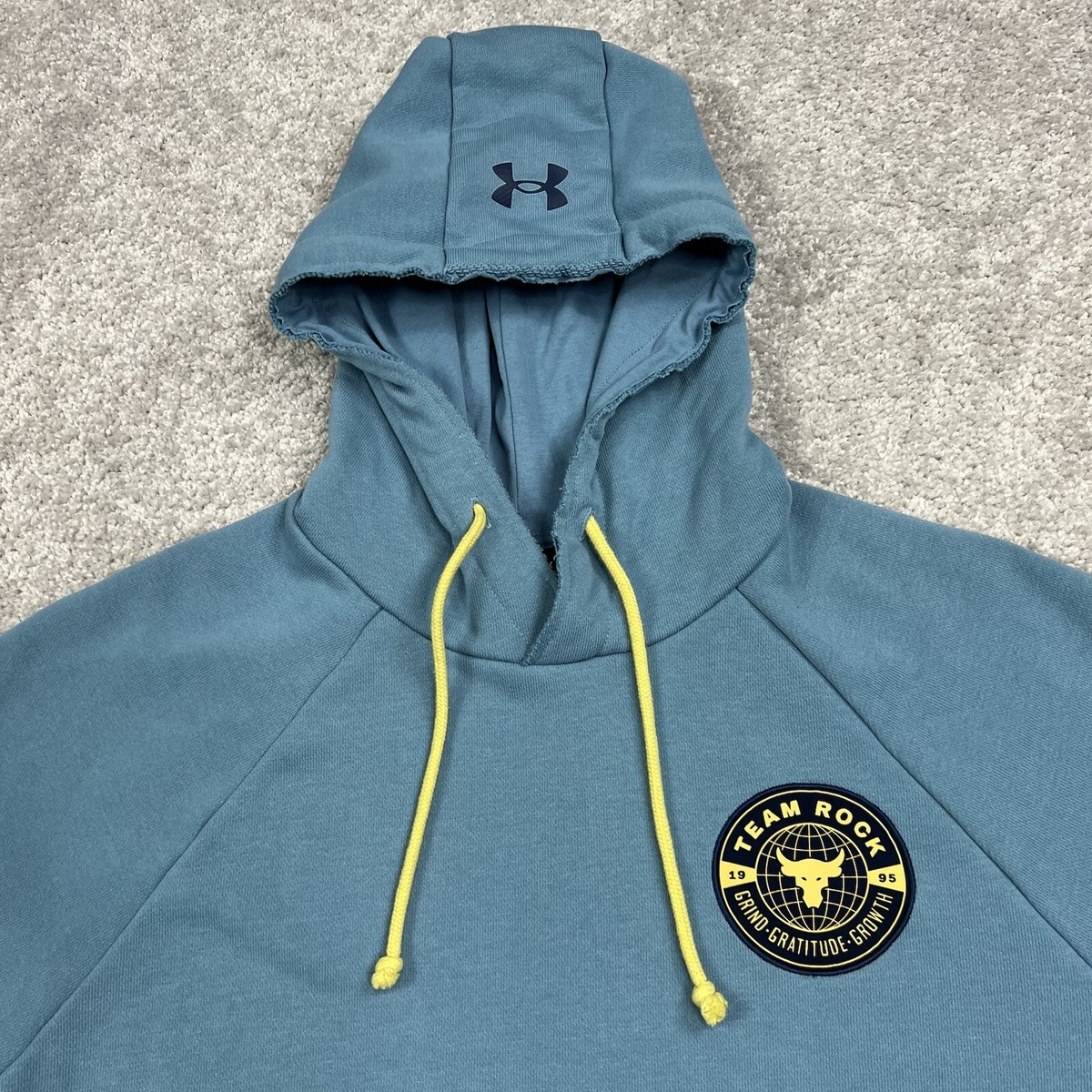 Under armour store light sweatshirt
