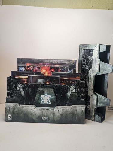 StarCraft 2 Wings of Liberty - Collectors Edition AS IS, OPEN BOX - Picture 1 of 16