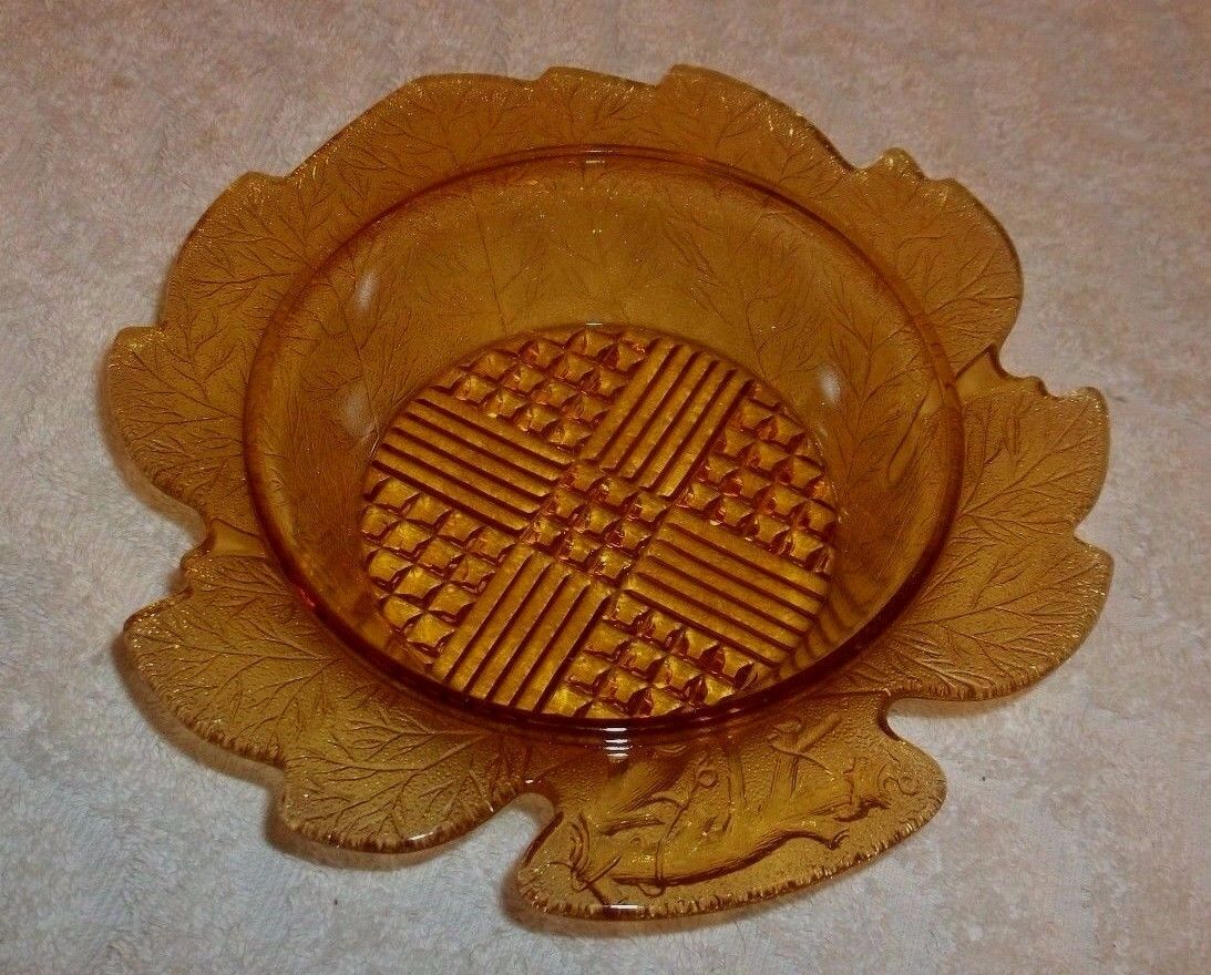 VINTAGE AMBER GLASS BUTTER DISH BOTTOM 7 VINTAGE AMBER GLASS BUTTER DISH BOTTOM 7