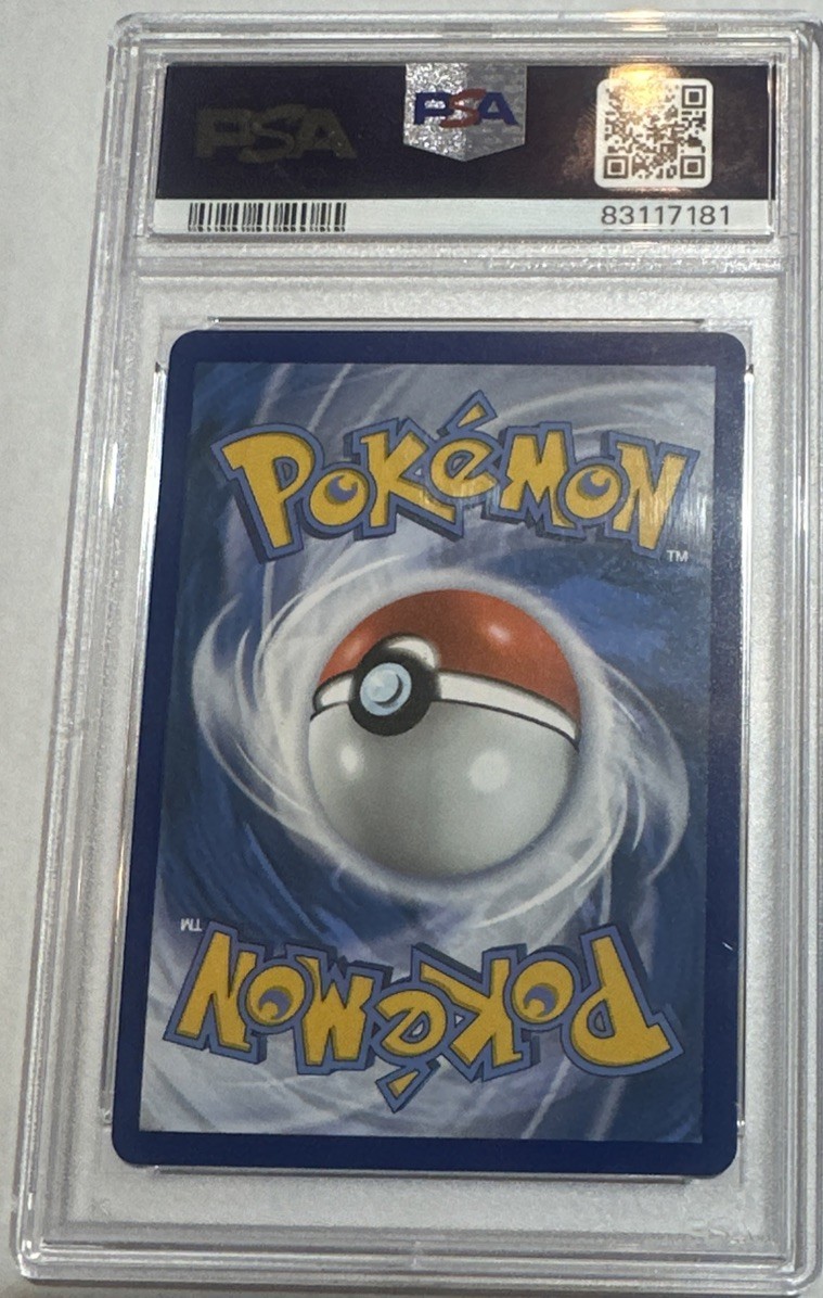 Mew VMAX (Alternate Art Secret) 269/264 Swsh08: Fusion