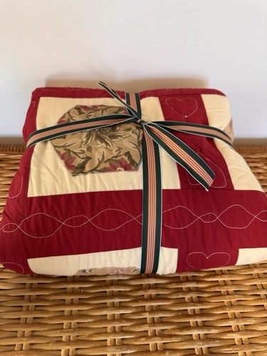 Edredón doble cuadrado rojo y verde hecho por la abuela de colección - Imagen 4 de 9