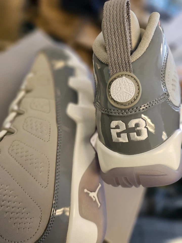 AIR JORDAN 9 RETRO (GS) COOL GREY" 2025  SZ 6Y/ 7.5(W) HV4574-011 DS - Image 3 of 4