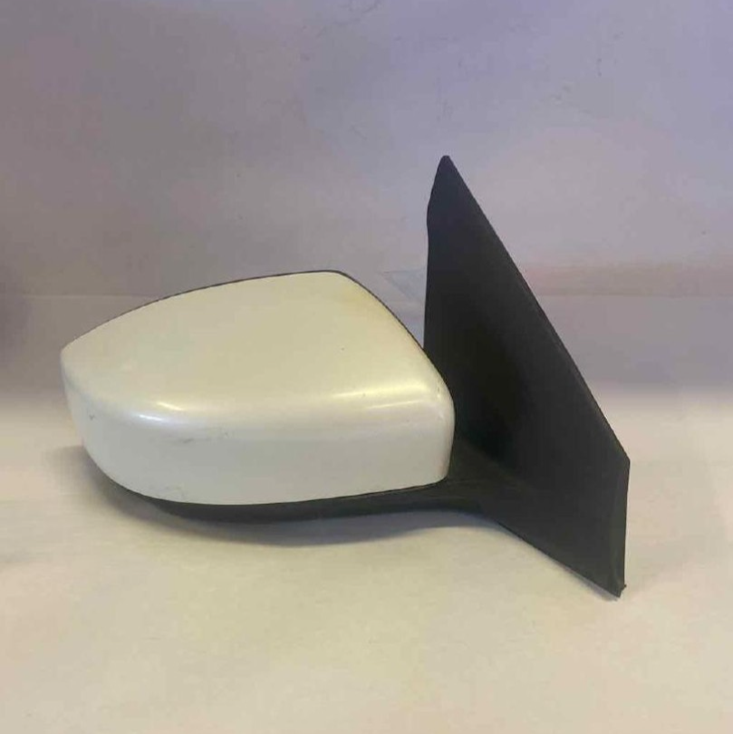 2013-2015 Nissan Sentra Right Passenger Side View Mirror Door Power White Oem