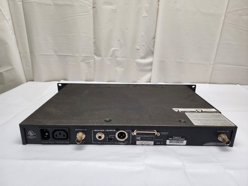 SHURE U4S-M4 UHF Wireless Microphone Receiver 662-692 MHz - Picture 7 of 10