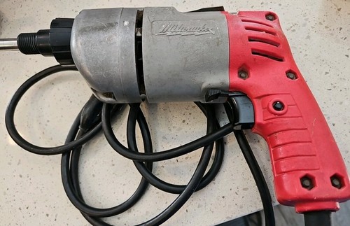 MILWAUKEE 6747-1 SCREW SHOOTER , 0-2500 RPM - Picture 5 of 5
