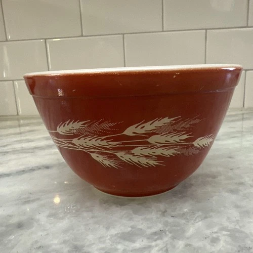 Autumn Harvest Wheat Orange Vintage Pyrex #401 750 ml Nesting Mixing Bowl