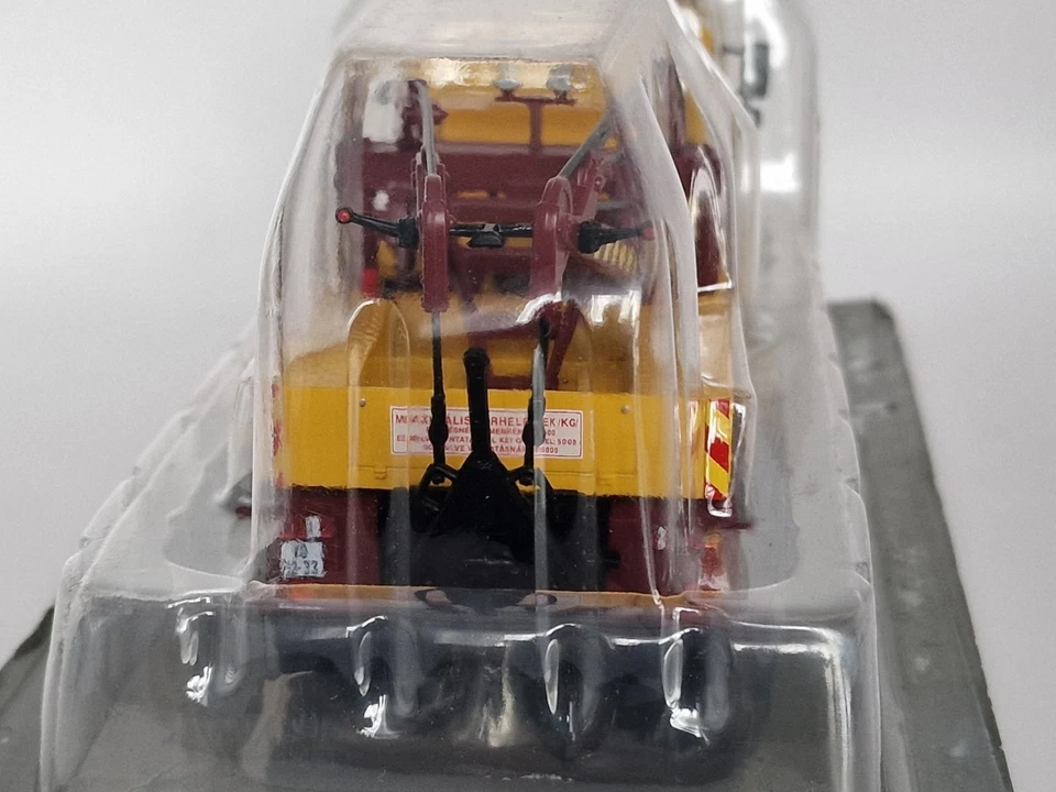 Raba U26.256 1:43 modello di rimorchiatore - Immagine 3 di 4