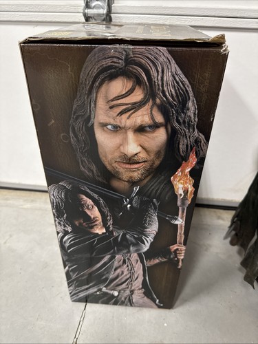 Il Signore degli Anelli Aragorn 20” Epic Figure NECA 2004 con accessori e scatola B10 - Foto 13 di 15
