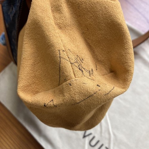 Auténtico Bolso de Hombro Louis Vuitton Monograma Denim Suelto PM Azul M95049 LV - Imagen 4 de 12