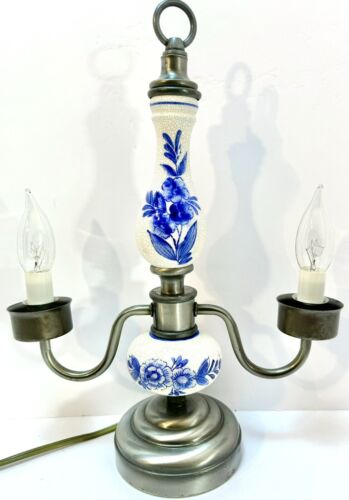 VTG 1960s BLUE WHITE FLORAL DESIGN PORCELAIN Candelabra STYLE CANDLE Table Lamp - Picture 2 of 18