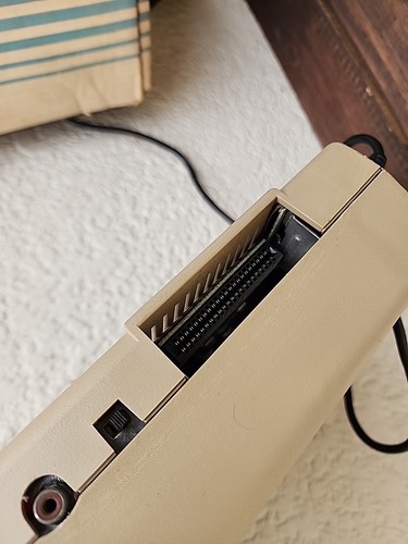 Commodore 64 key board, Power Supply , Slip Cover & BOX Cable Powers On Untested - Picture 8 of 21