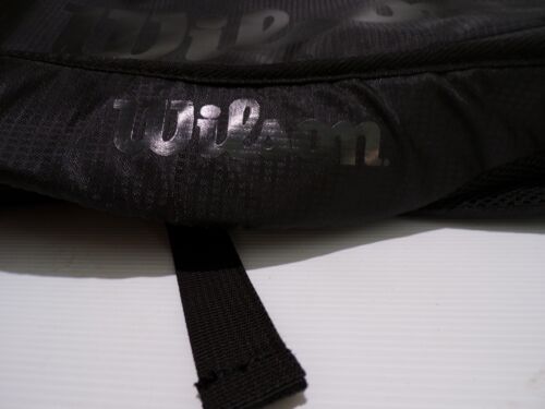 WILSON FEDERER FED TEAM SIGNED TENNIS CARRY BAG - Picture 17 of 18
