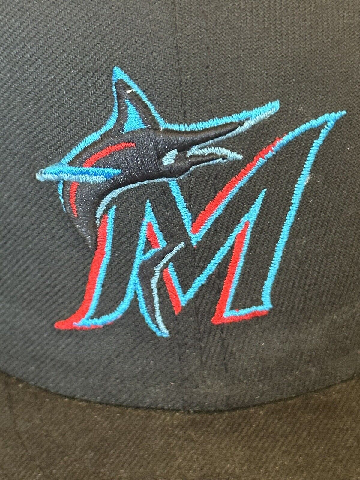 Picture 2 of 8