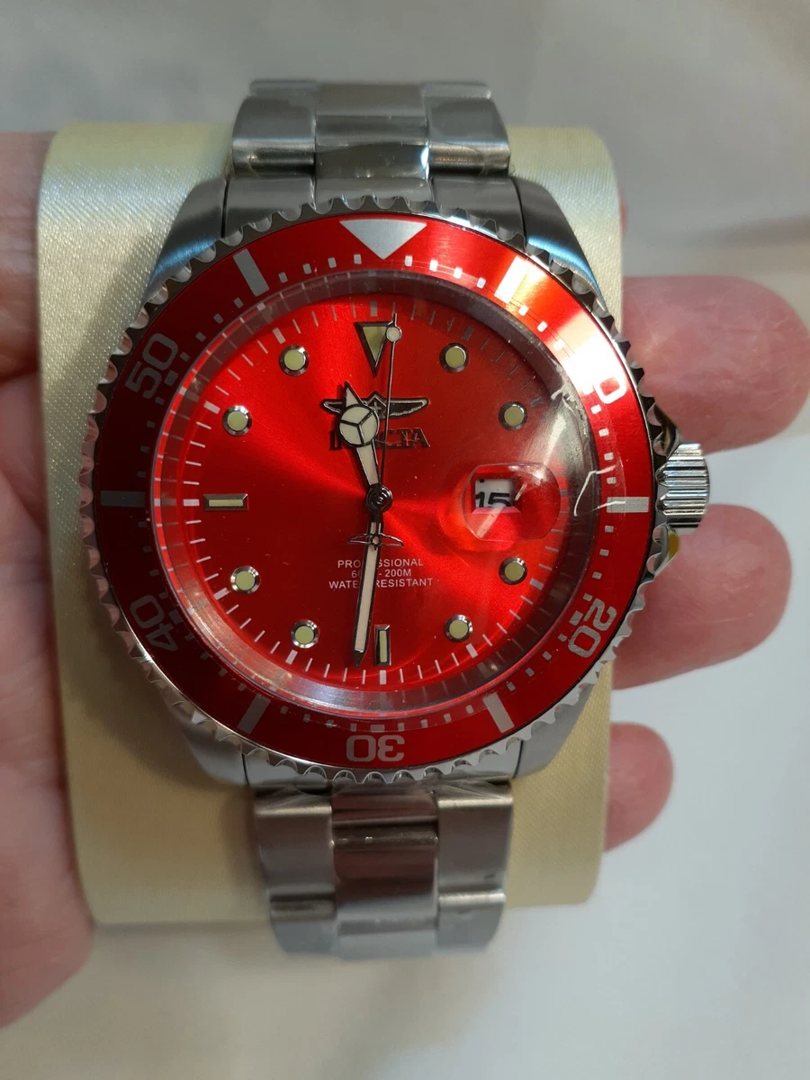 Invicta 22048 top