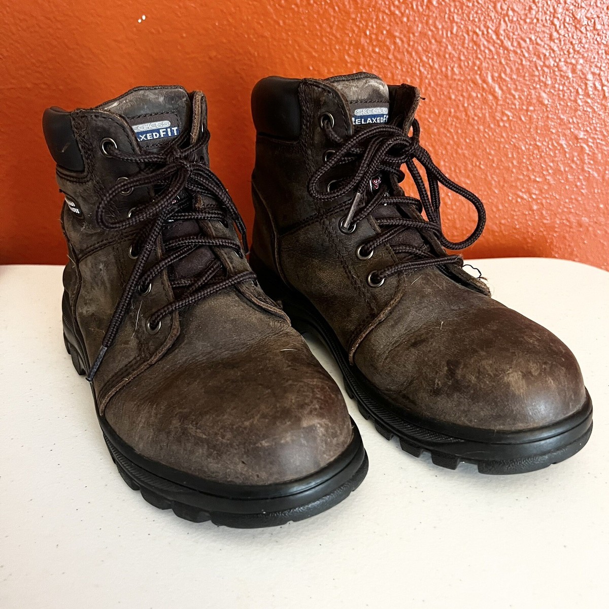 Skechers workshire best sale peril