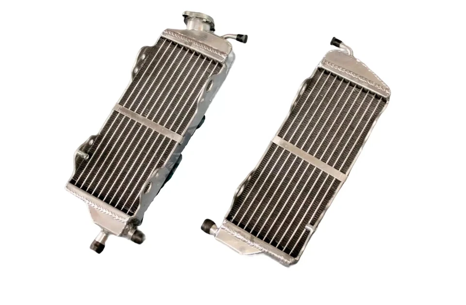 Radiador de alumínio para TM Racing 2013 EN/MX 125/144/250/300 Radiador 2008-2014 - Imagem 4 de 4