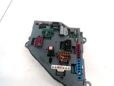 923442401 9234424-01 217033451F Fuse box for BMW 5-Series