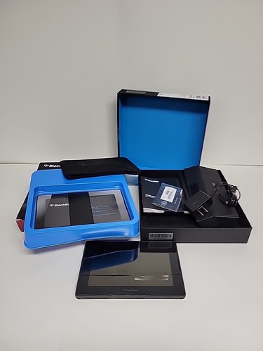 BlackBerry PlayBook 16GB Wi-Fi Tablet 7" FOR PARTS ONLY DOES NOT POWER ON/Bundle - Picture 10 of 14