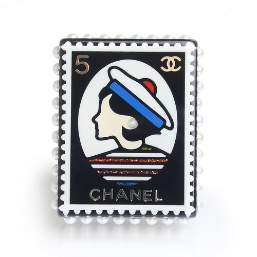 CHANEL Coco Chanel resin pearls Brooch , Black & White & Blue & Pink