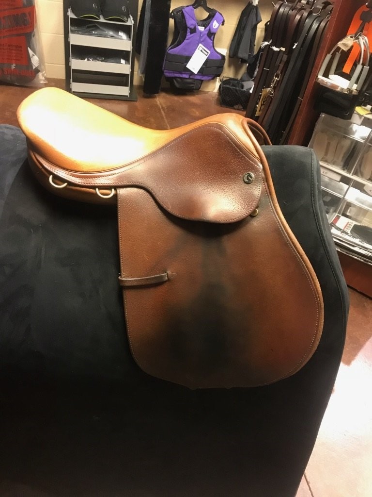 Harry Dabbs Prix D Close Contact 15 Seat Saddle- Gently Used Harry Dabbs Prix D Close Contact 15 Seat Saddle- Gently Used
