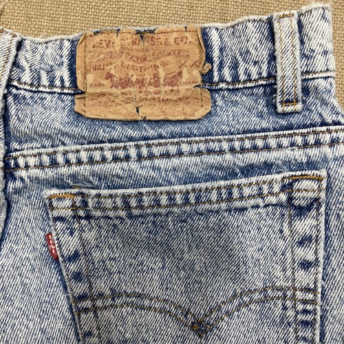 Pantalones de mezclilla holgados de colección Levi's 550 para hombre 31x32 blanco lavado ácido EE. UU. años 90 envío gratuito - Imagen 8 de 9