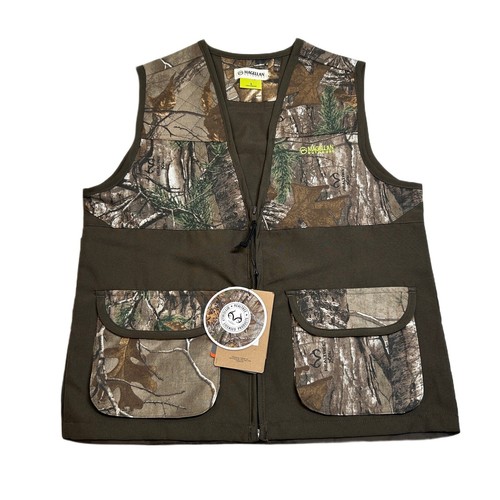 Magellan Camo Game Vest Youth Large Hunting Outdoors Full Zip Pockets