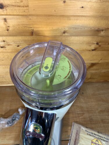 Margaritaville Bahamas Frozen Concoction Margarita Maker Blender 450W DM0500 image