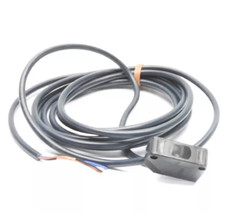 OMRON New For Photoelectric Switch E3Z-T61-O Expedited Shipping
