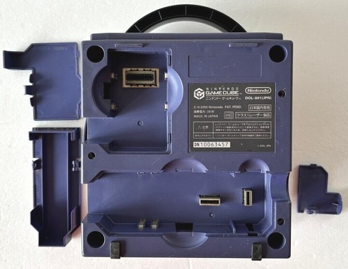 Console Nintendo GameCube + Controller + Accessorio NTSC-J DOL-001 dal Giappone - Foto 19 di 27