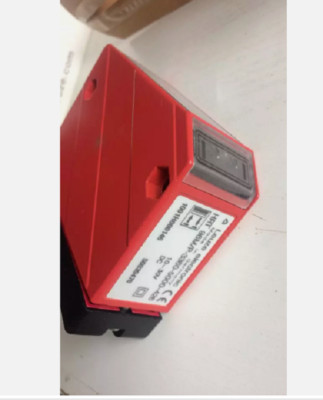 HRT96M/P-3360-5000-426  Leuze sensor