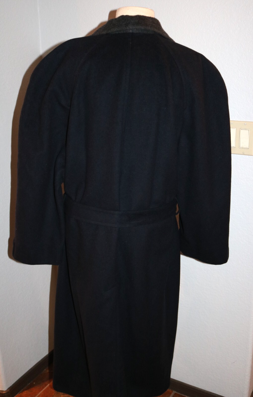 Picture 9 of 23