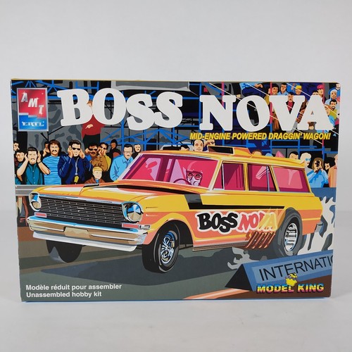 Kit Modelo Boss Nova AMT 1:25 Bolsas Piezas Selladas - Imagen 13 de 19