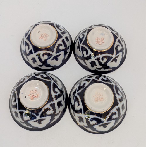 4 Uzbek Tashkent Porcelain Tea Bowls Pakhta Handpainted Cotton Flowers 1950's - Picture 11 of 13