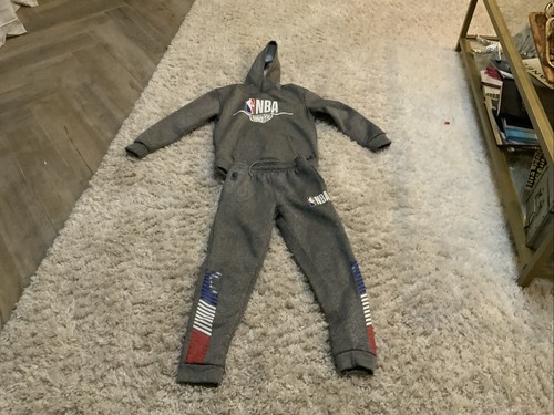 NBA Basketball Gray White Blue Red Sweatsuit Size Large - Picture 2 of 4