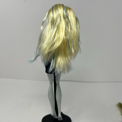 Muñeca de moda articulada Monster High Lagoona azul Student Desembody Council - Imagen 16 de 17