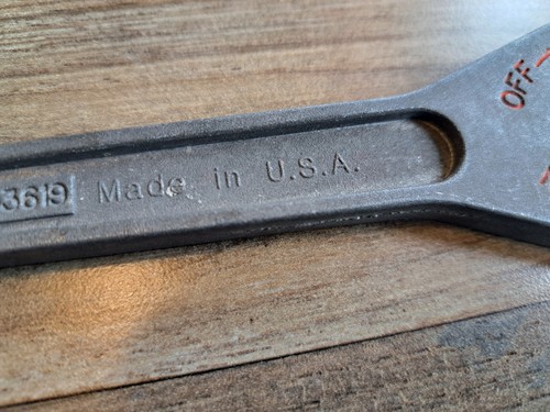 *Sav-a-nut* 7/8" Propane Safety Wrench - Pat. No. 5303619 - Made In U.S.A. - Picture 7 of 12