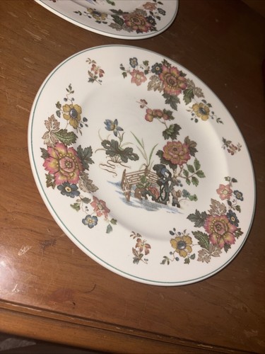2 platos de almuerzo Wedgwood Eastern Flowers TKD 426 9-1/4" - Imagen 6 de 12