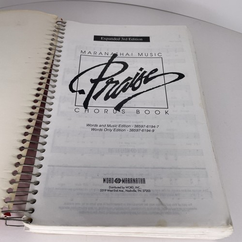 Maranatha! Music Praise Chorus Book Expanded 3rd Edition Words & Music Book - Picture 4 of 10