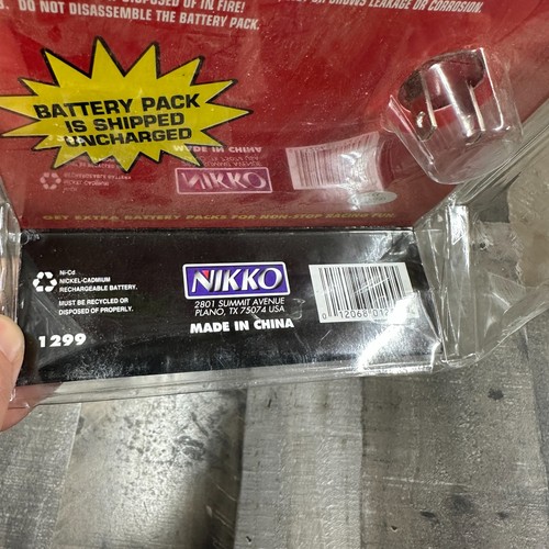 NIKKO 1299 RADIO CONTROL 9.6 V NiCd RECHARGABLE BATTERY PACK & CHARGER -NEW -NIP - Picture 3 of 6