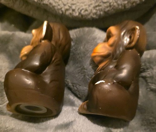 Vintage Monkey Ceramic Salt & Pepper Shakers Chimpanzees monkeys 4"x3" ๐ - Picture 4 of 7