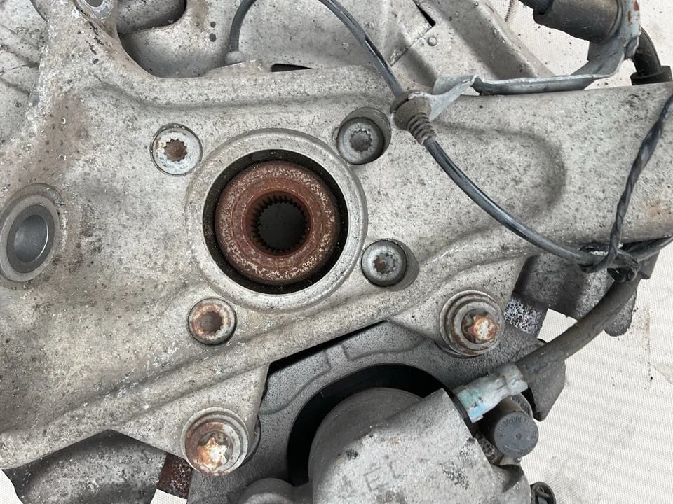 BMW X5 e70 E71 2008-2014 pasajero delantero derecho eje nudillo buje 3121 6773784 Foto 4 de 4