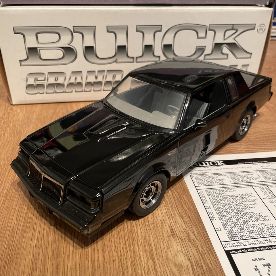 GMP 1/18 1986 Buick Grand National RARE! Peach State - Image 2 of 4