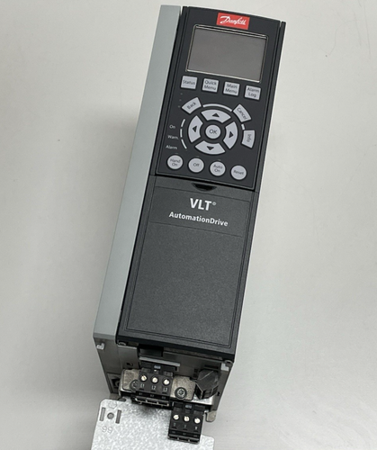 Danfoss VLT / Frequenzumrichter / FC-302P4K0T5E20H1XG / 131B0040 / 4.0 kW - Picture 1 of 2