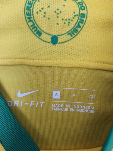 Nike Brazil National Soccer Team Blank Jersey YOUTH Size Small New - Picture 6 of 13