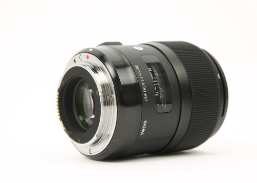 Sigma 35mm f/1.4 DG HSM Art Wide-Angle Prime Lens for Canon EF with Caps & Hood - Picture 8 of 8