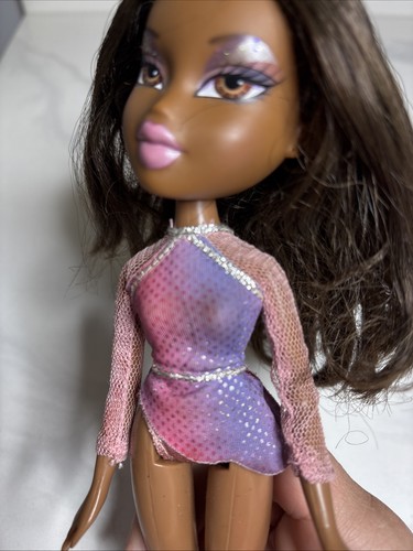 Bratz Play Sportz Sasha Doll Rhythmic Gymnastics MGA read details, please - Picture 4 of 14