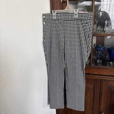 Rafaella Women's Stretch Capri Pant Black & White Plaid Size 6 NWT MSRP 59.50