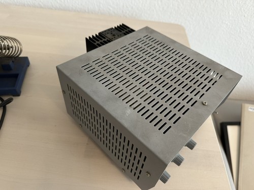 Laboratory Power Supply PS-302A – Gebraucht, siehe Bilder - Bild 4 von 8
